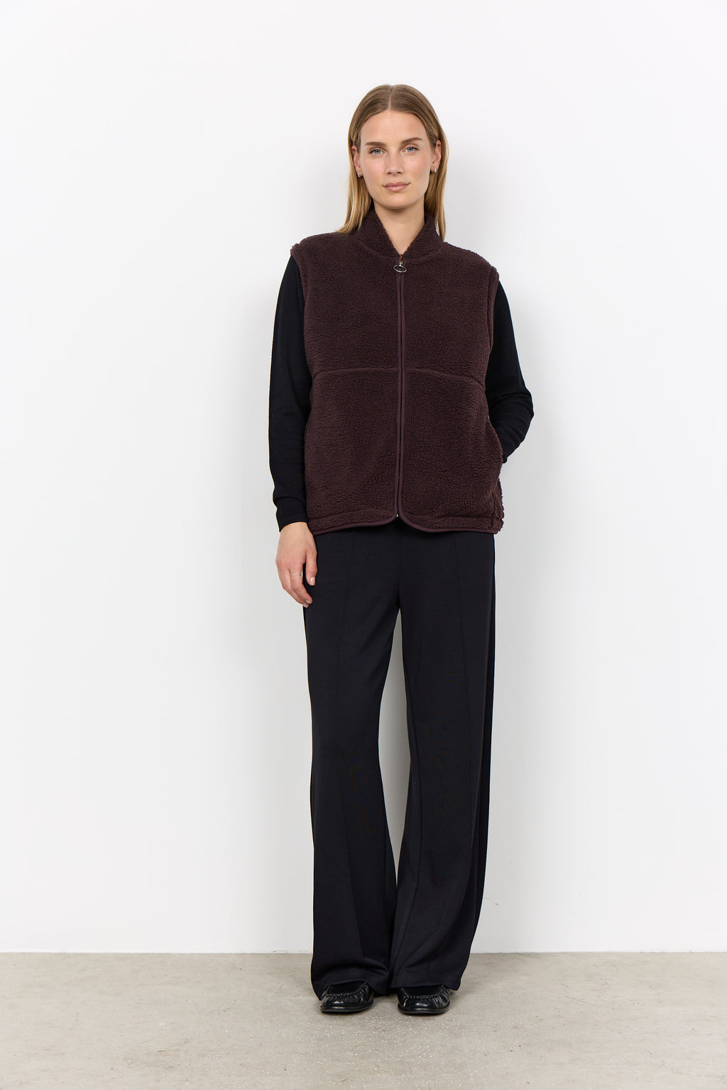 Onyx 3 Pile Väst Dam Brun Chocolate Plum | Smilebutiken - Soyaconcept