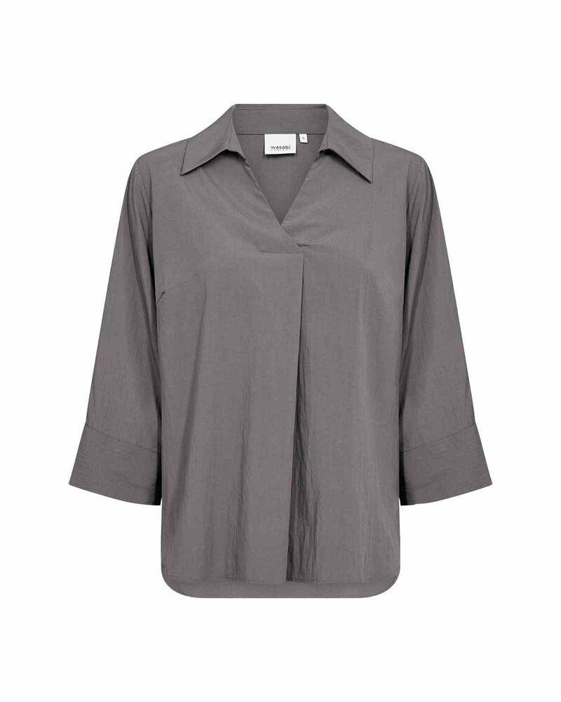 Aja 2 V-ringad Blus Dam Dark Grey | Smilebutiken - Wasabiconcept