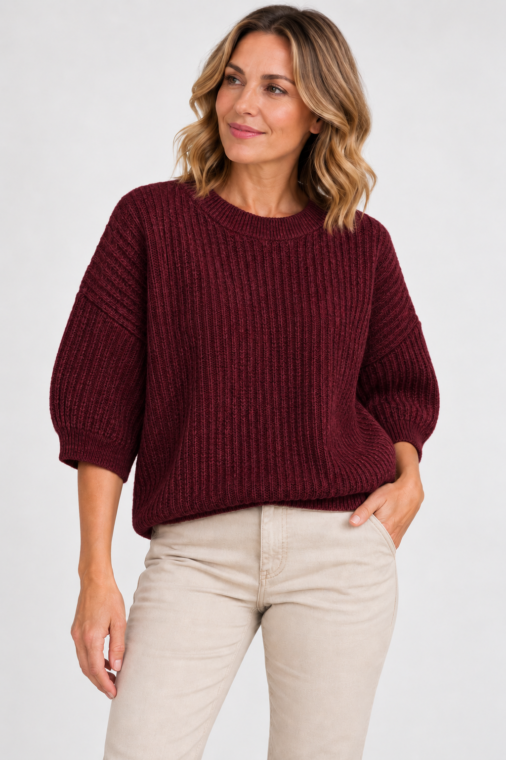 Amalia Stickad Tröja med Kort Ärm Dam Vinröd Bordo | Smilebutiken - Caramelle Fashion