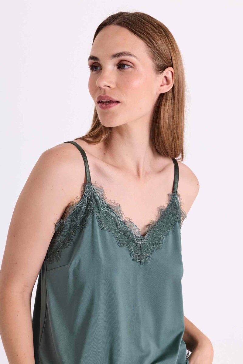 Bicco Lace Linen Top Women Dark Forest | Smilebutiken - Freequent
