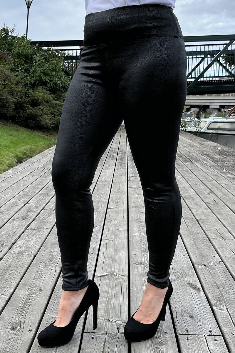 Lined Leggings Women Black Croco Caramelle Fashion