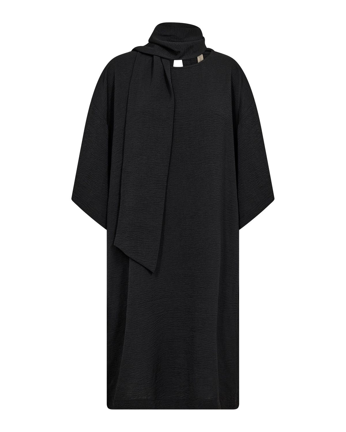 Cath 16 Klänning Med Knyt Dam Svart Black | Smilebutiken - Soyaconcept