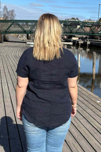 Chica London Emeline Blus Dam Navy Caramelle Fashion