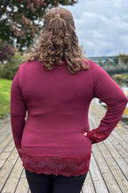 Chica London Gwynne Långärmad Topp med Spets Dam Bordo CARAMELLE FASHION