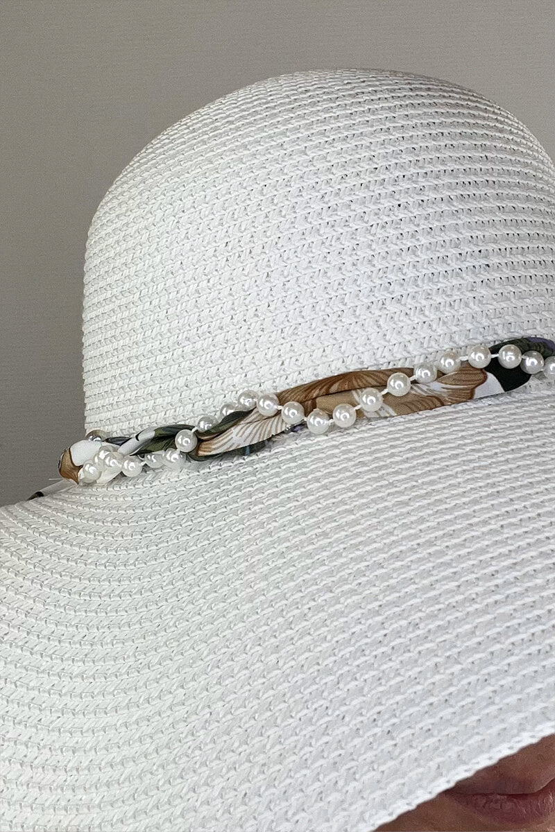 Chica London Majken Hat Women White CARAMELLE FASHION