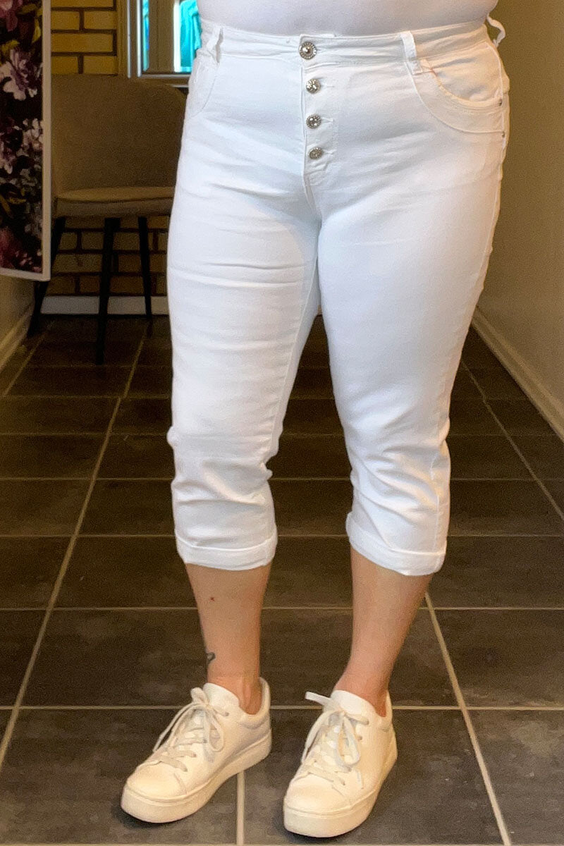 Chica London Naomi Capri With Bling Buttons Ladies White Caramelle Fashion
