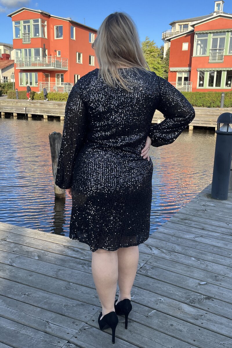 Chica London V-Neck Sequin Dress Women Black Caramelle Fashion