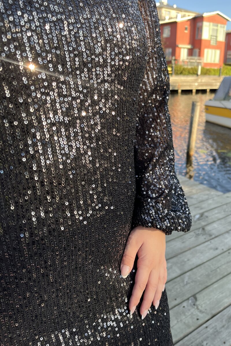 Chica London V-Neck Sequin Dress Women Black Caramelle Fashion