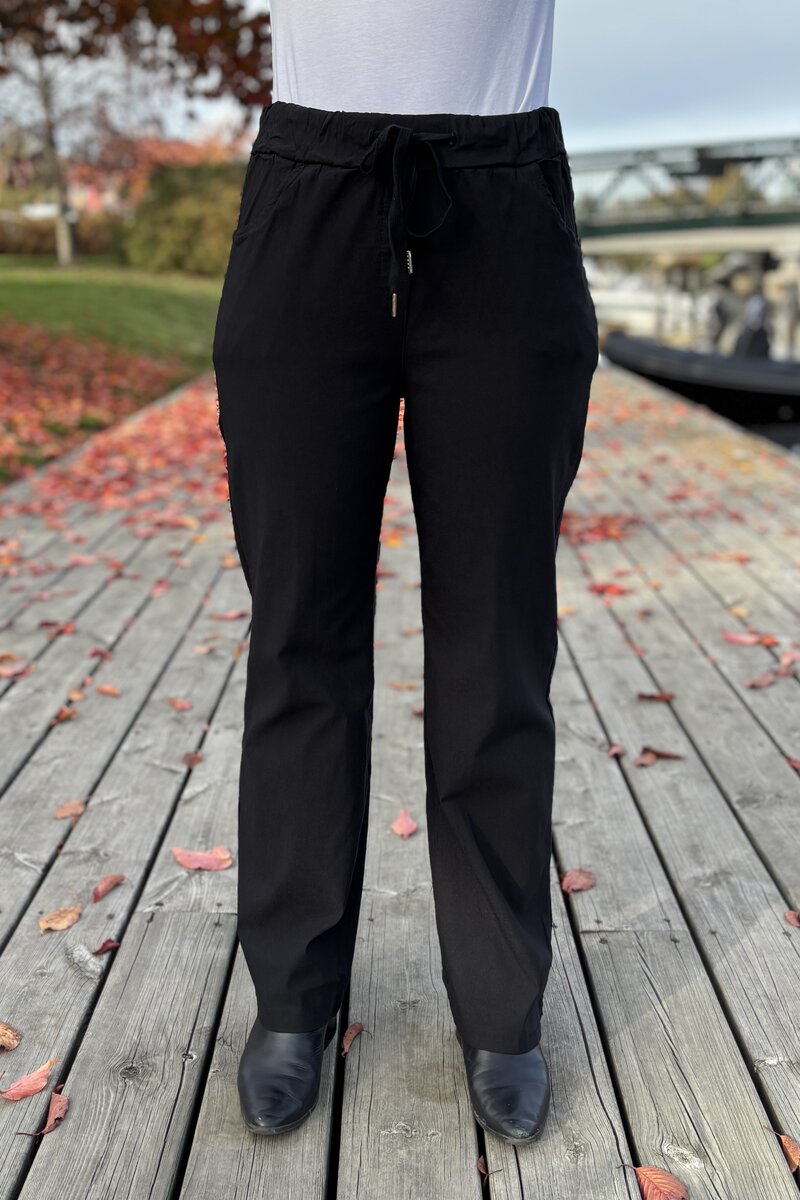 Chica London Zuri Byxa Dam Black Caramelle Fashion