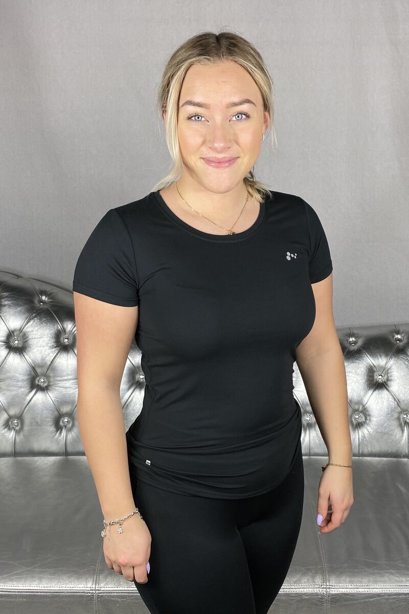 Clarissa Training T-Shirt Black Women - ONLY PLAY