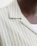Douglas Shirt Men Alfalfa | Smilebutiken - Jack & Jones