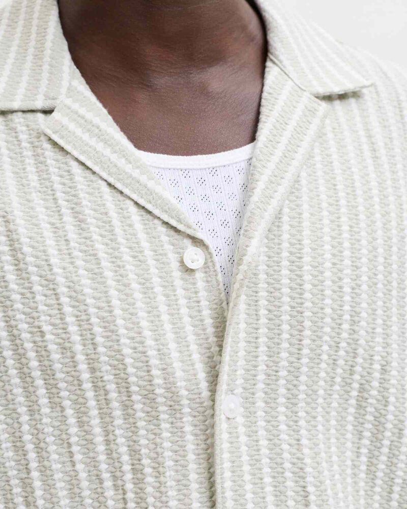 Douglas Shirt Men Alfalfa | Smilebutiken - Jack & Jones