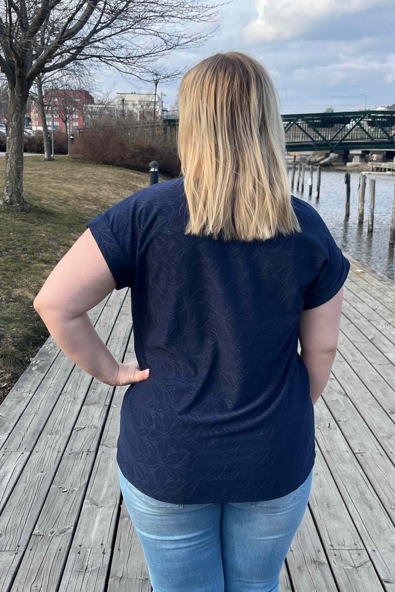 Blond T-shirt Dam Navy Blazer Freequent