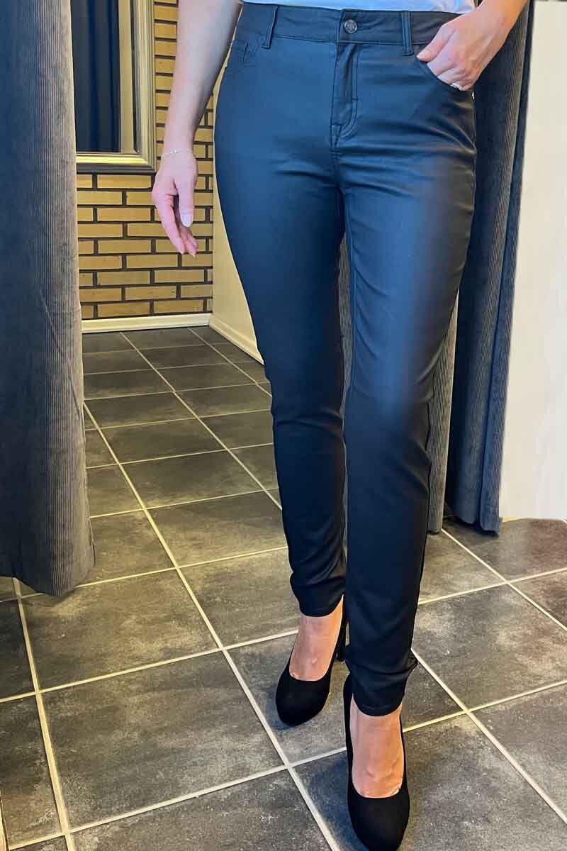 Coada Trousers Faux Leather Women Black Freequent
