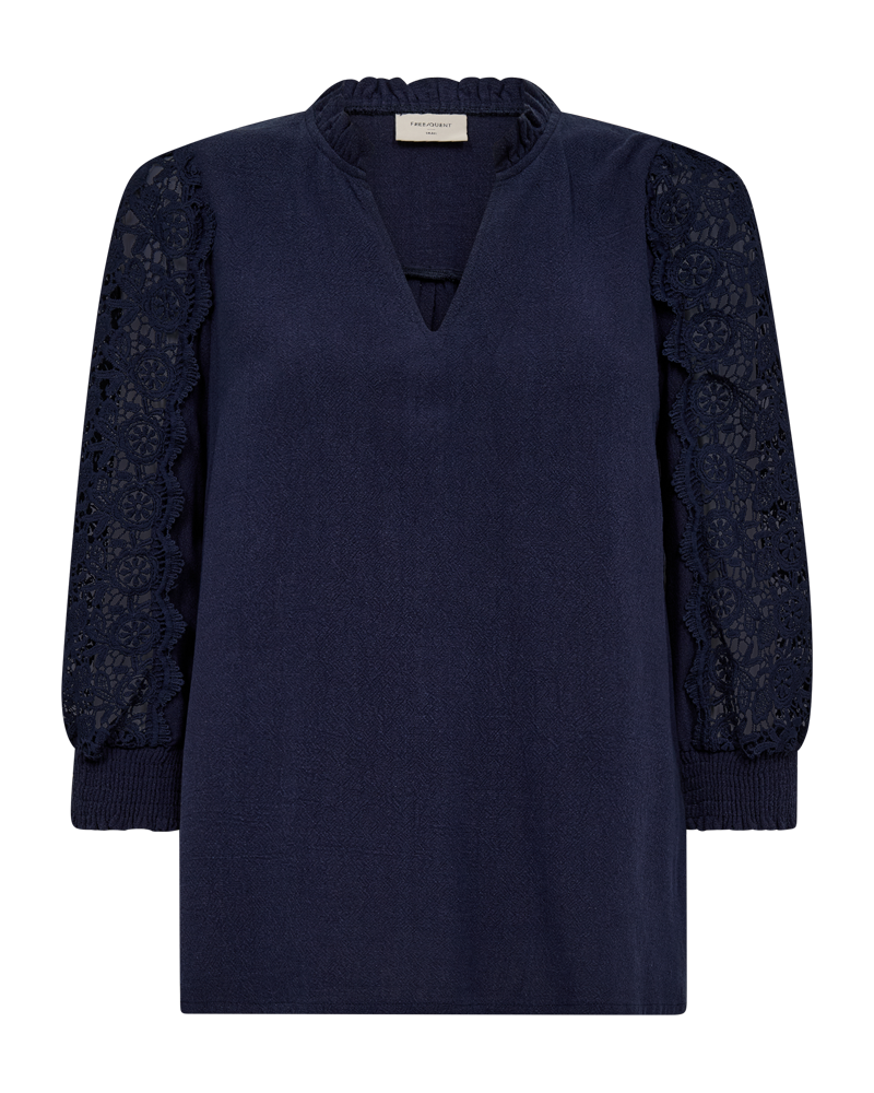 Lara Blus Dam Navy Blazer Freequent