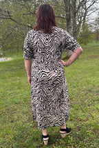 Larin Klänning Dam Simply Taupe W Black Freequent