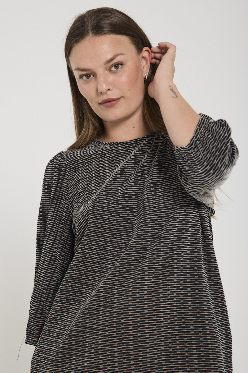 Mina Dress Women Black W Moonbeam Freequent