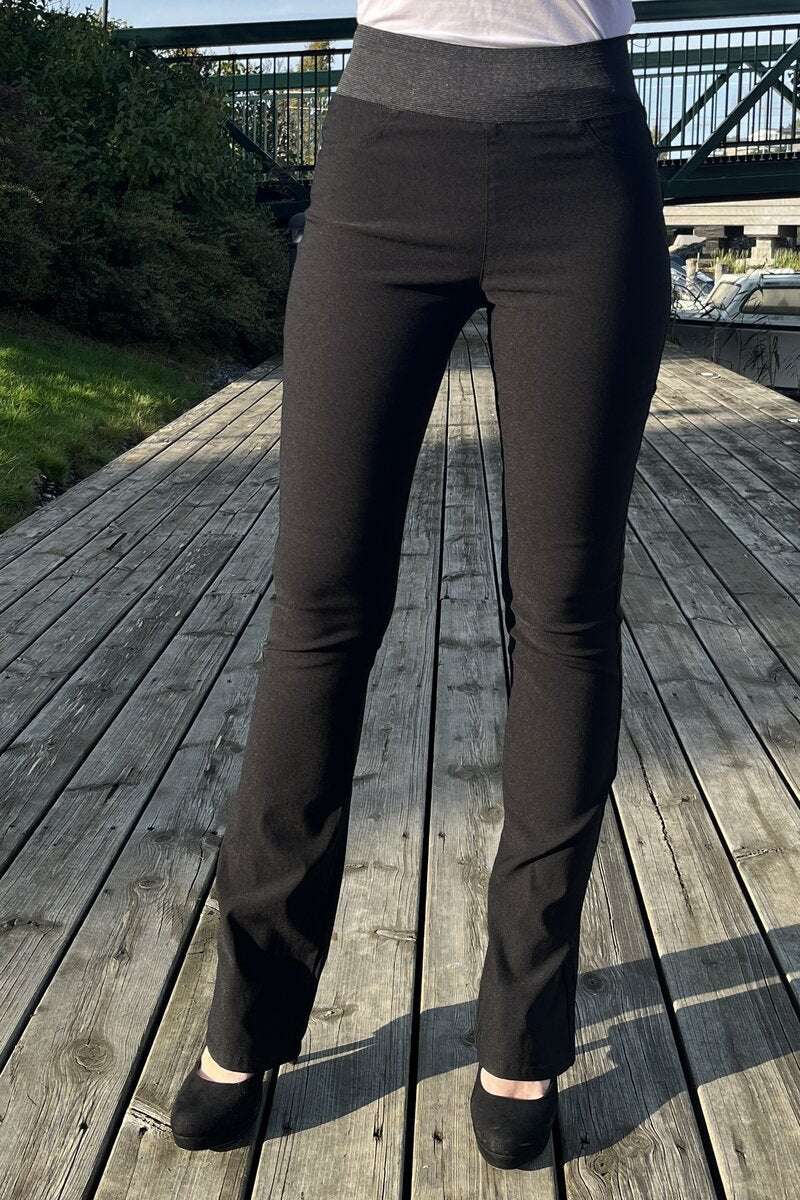 Shantal Bootcut Length 32 Power Women Black Freequent