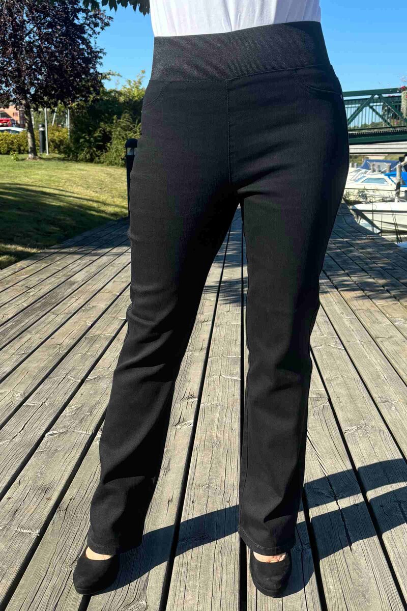 Shantal Bootcut Längd 30 Denim Dam Black Freequent