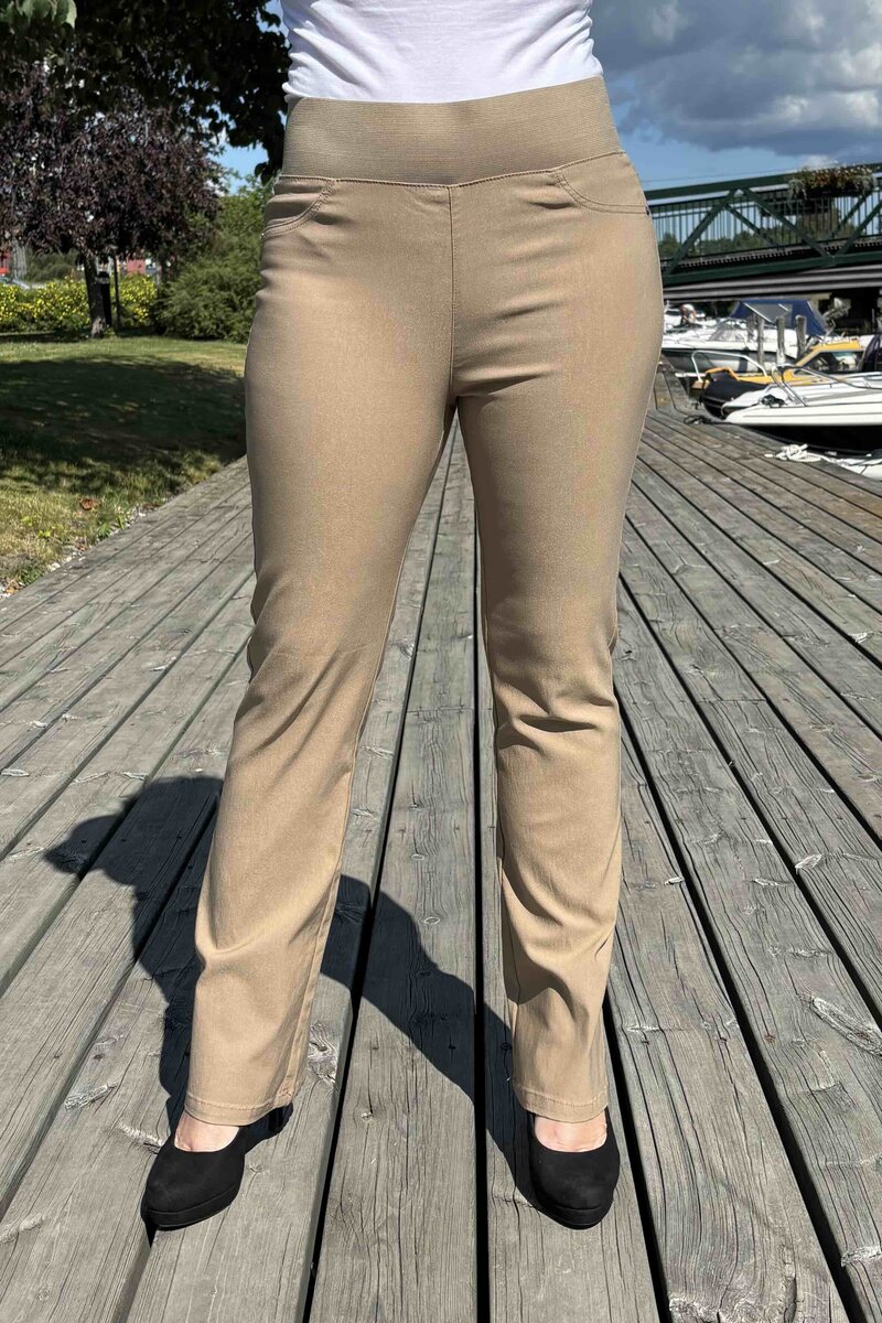 Shantal Bootcut Längd 30 Power Dam Silver Mink Freequent