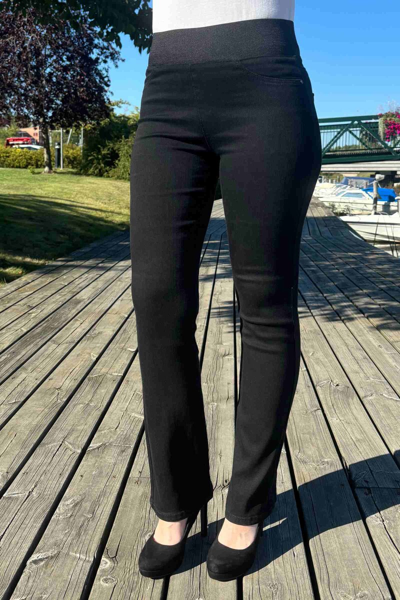 Shantal Bootcut Längd 32 Denim Dam Black Freequent