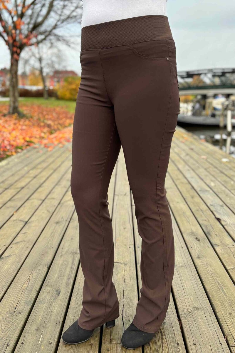 Shantal Bootcut Längd 34 Power Dam Coffee Bean Freequent