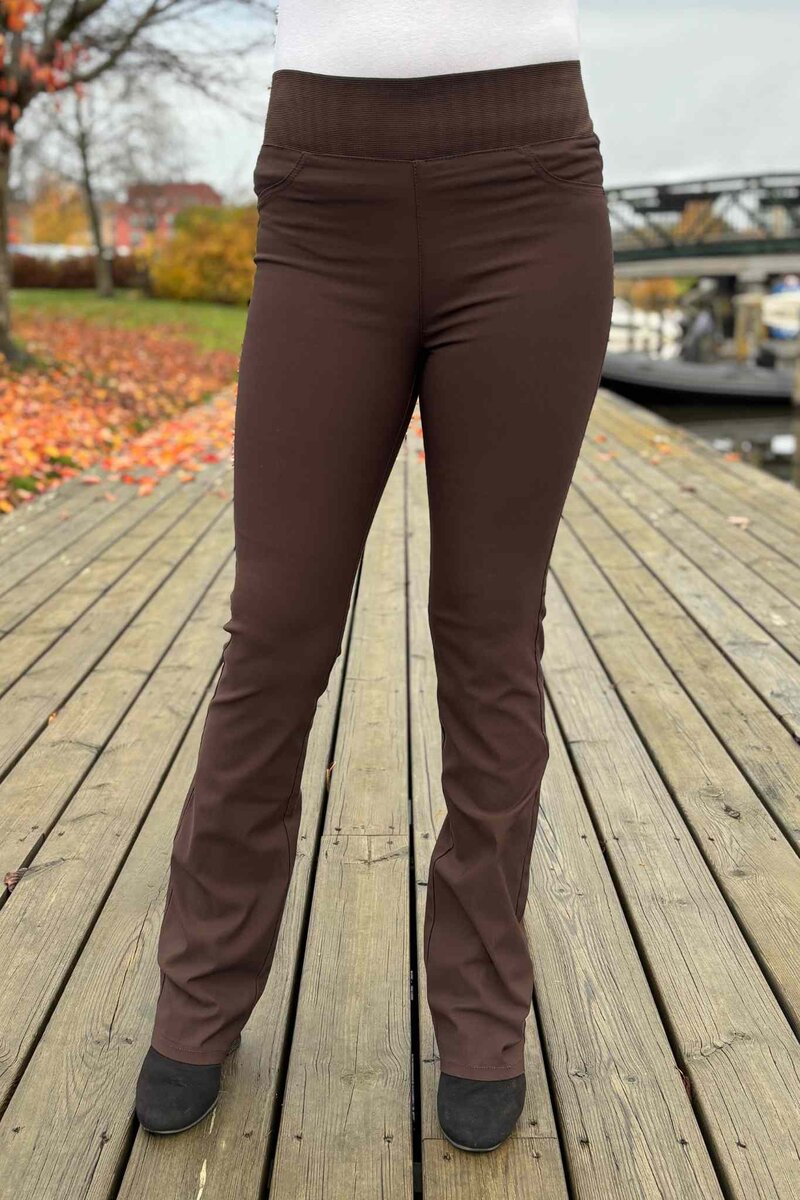 Shantal Bootcut Längd 34 Power Dam Coffee Bean Freequent