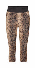 Shantal Capri Wild Snake Lady - Freequent