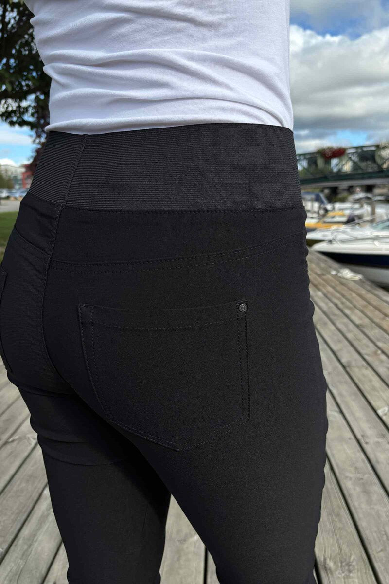 Shantal PA Power Byxa Hög Midja Dam Black - Freequent