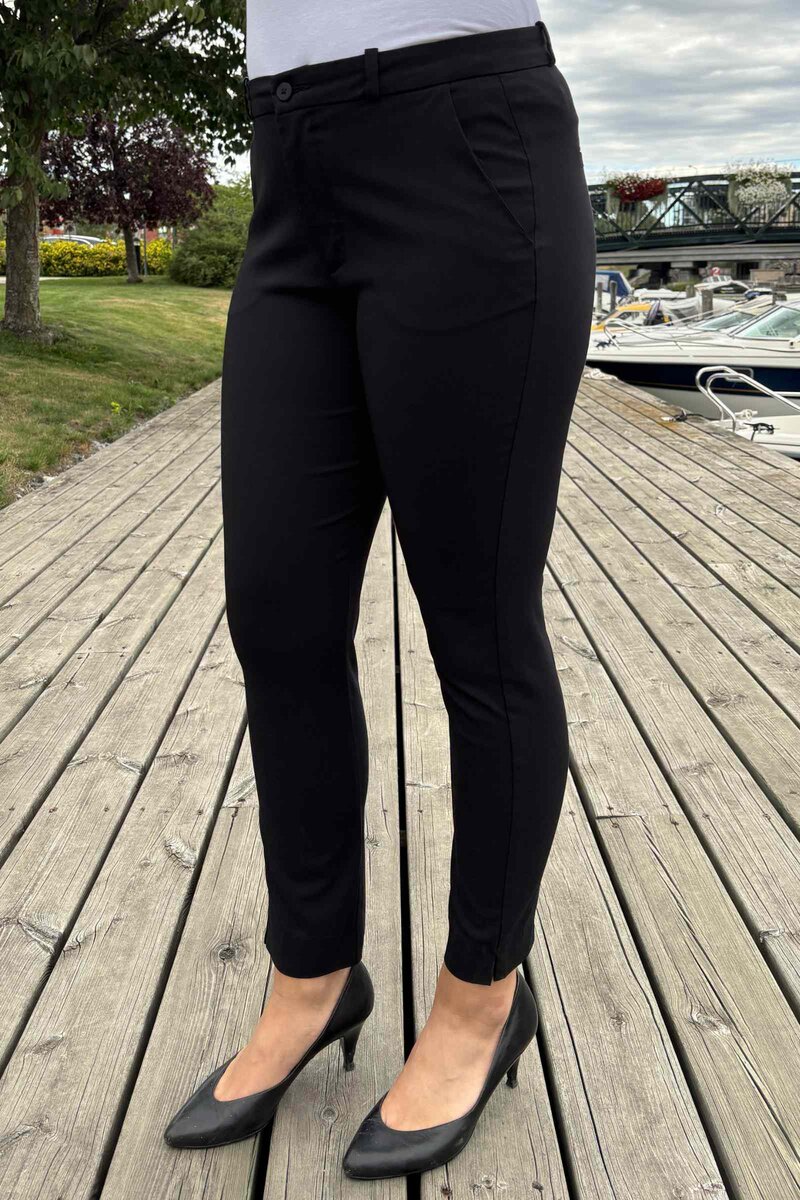 Solvej Ankelbyxa Dam Black Freequent