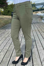 Solvej Ankelbyxa Dam Olive Night Freequent