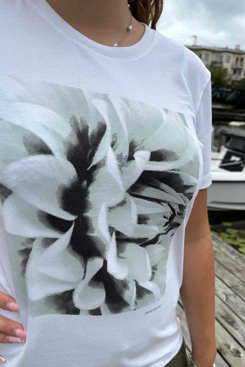 Sure T-shirt Dam Bright White W Black Freequent