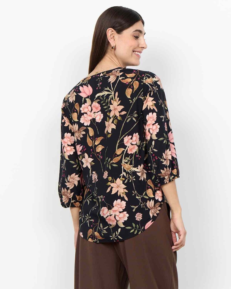 Grace 2 Blommig Blus Dam Black Combi | Smilebutiken - Soyaconcept
