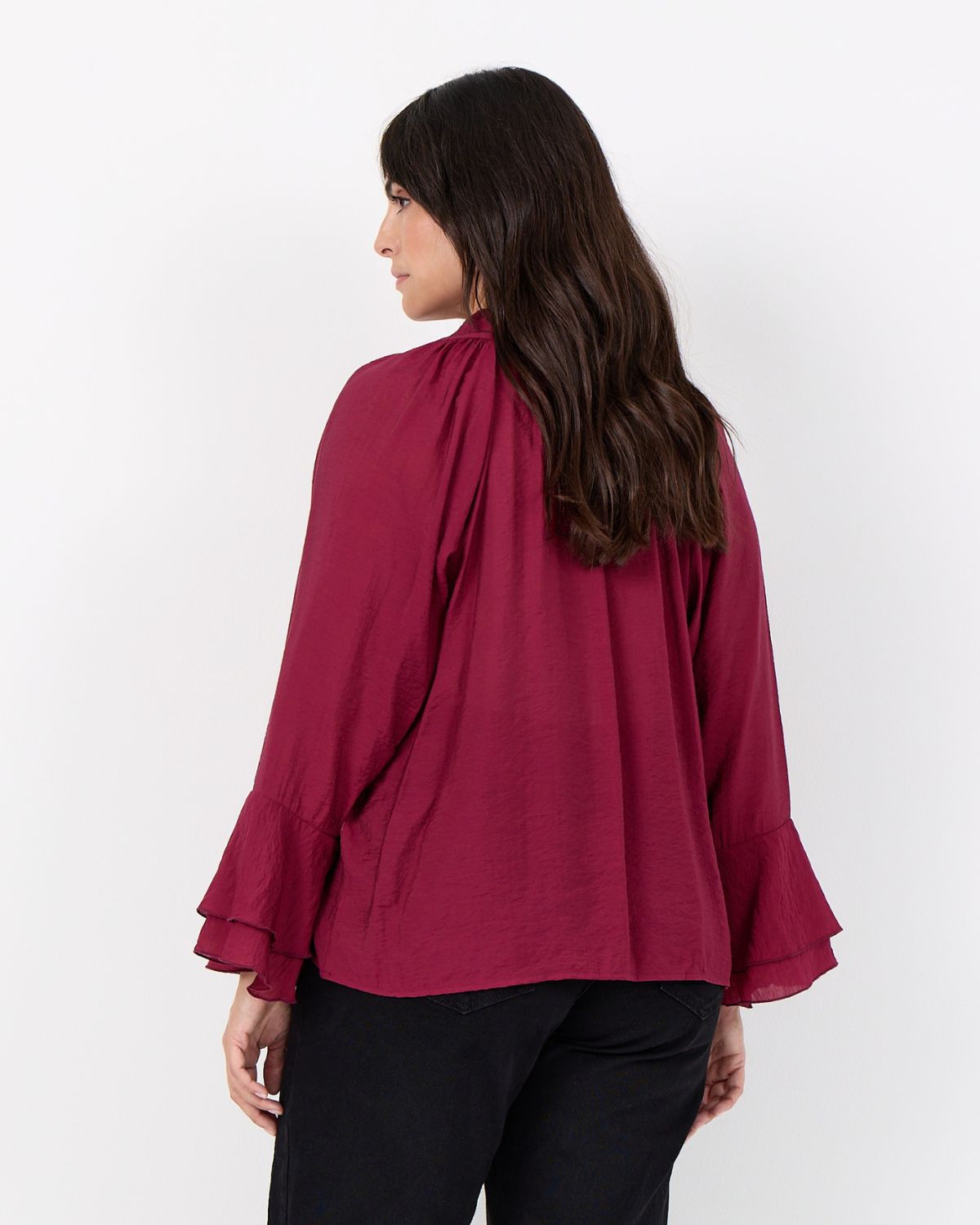 Judit 4 Blus med knyt Dam Vinröd Rhododendron | Smilebutiken - Wasabiconcept