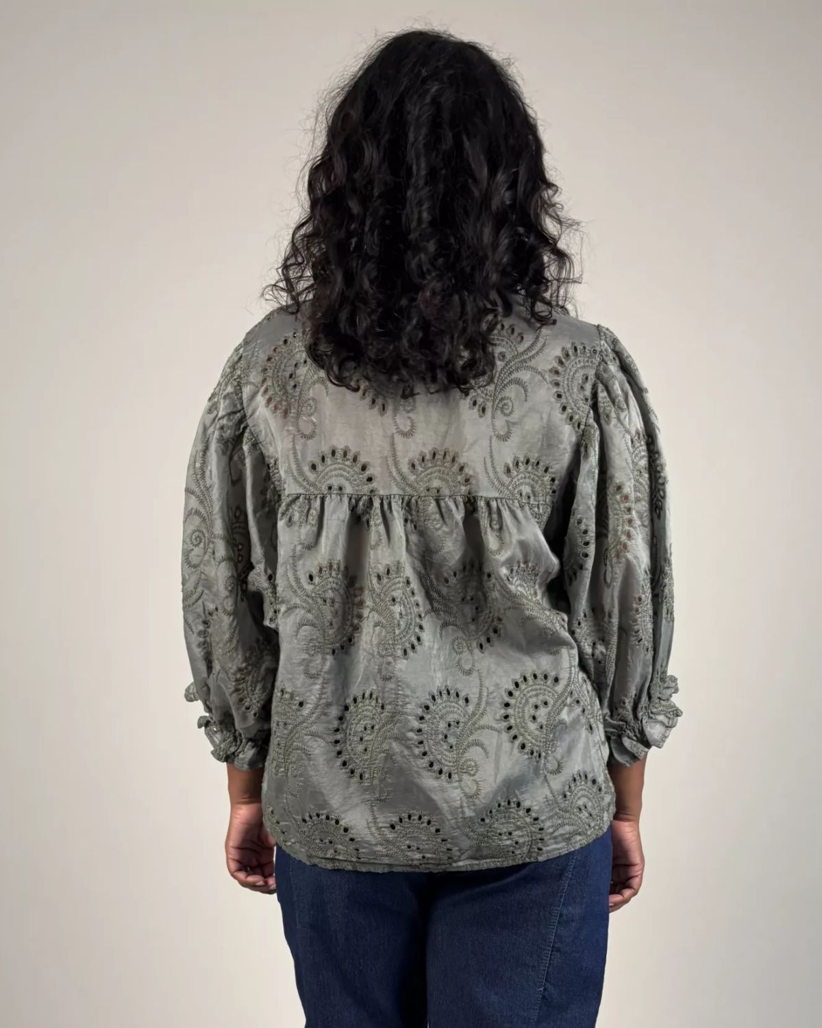 Julie Blus med Puffärm Dam Grön Army | Smilebutiken - Camicia