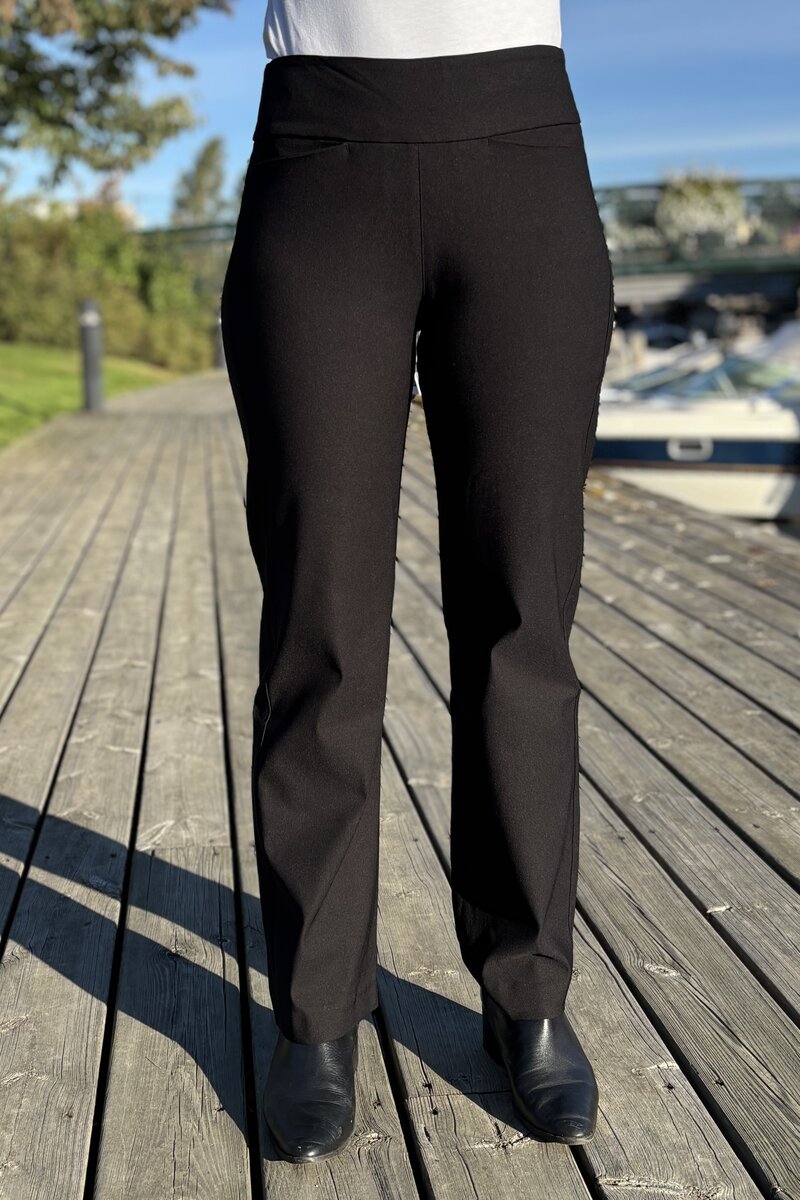 Thea Straight SL Byxa Dam Black  LauRie