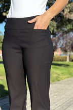 Thea Straight SL Byxa Dam Black  LauRie