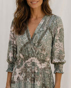 Liviah V-neck Dress Women Military Marta du Chateau | Smilebutiken - Marta du Chateau