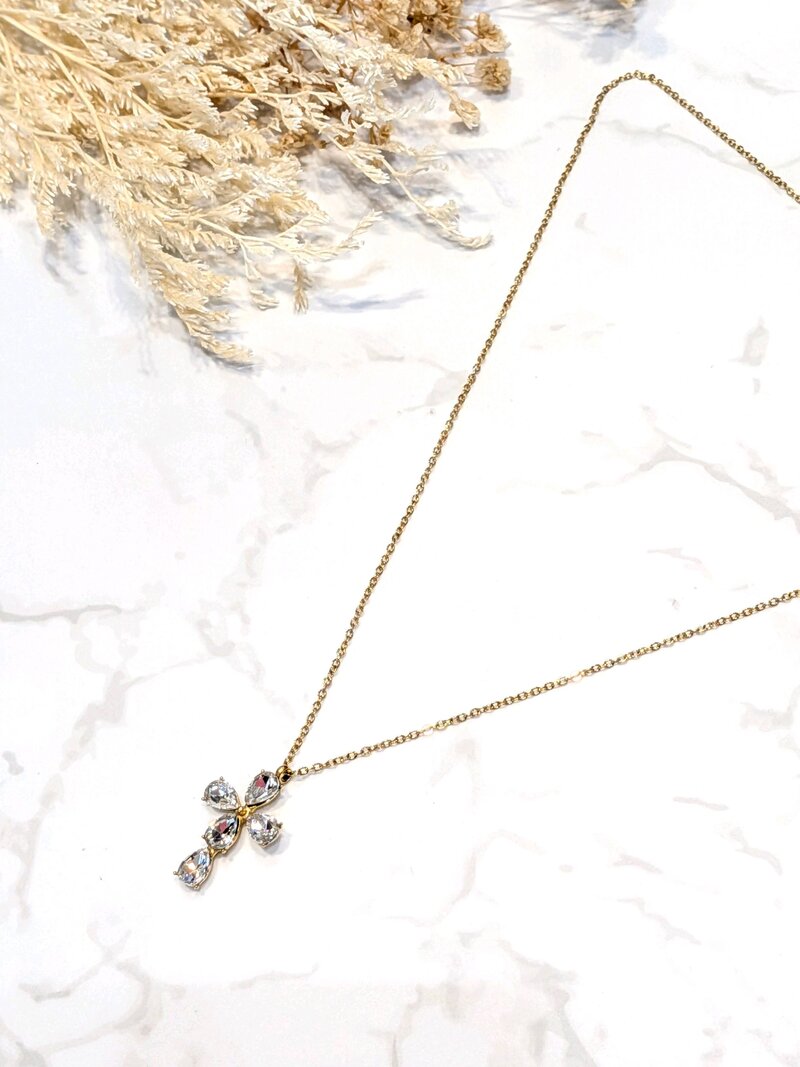 Cordelia Halsband Dam Kors LOLO & YAYA