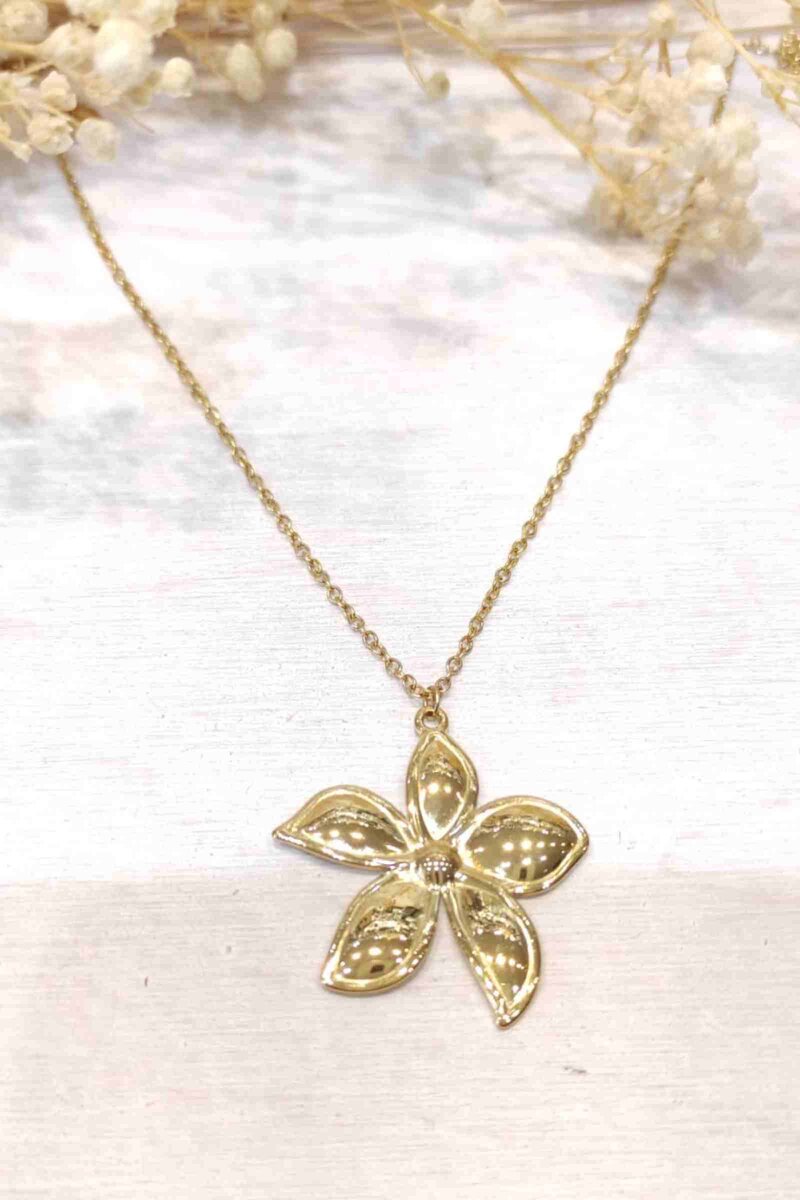 Vendela Necklace Women Golden Flower LOLO & YAYA