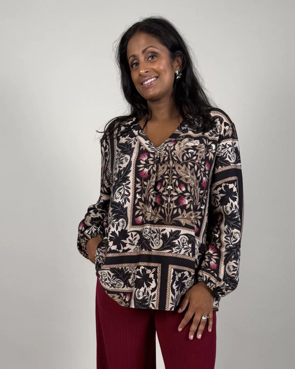 Lovisa Blus Dam Svart | Smilebutiken - Camicia