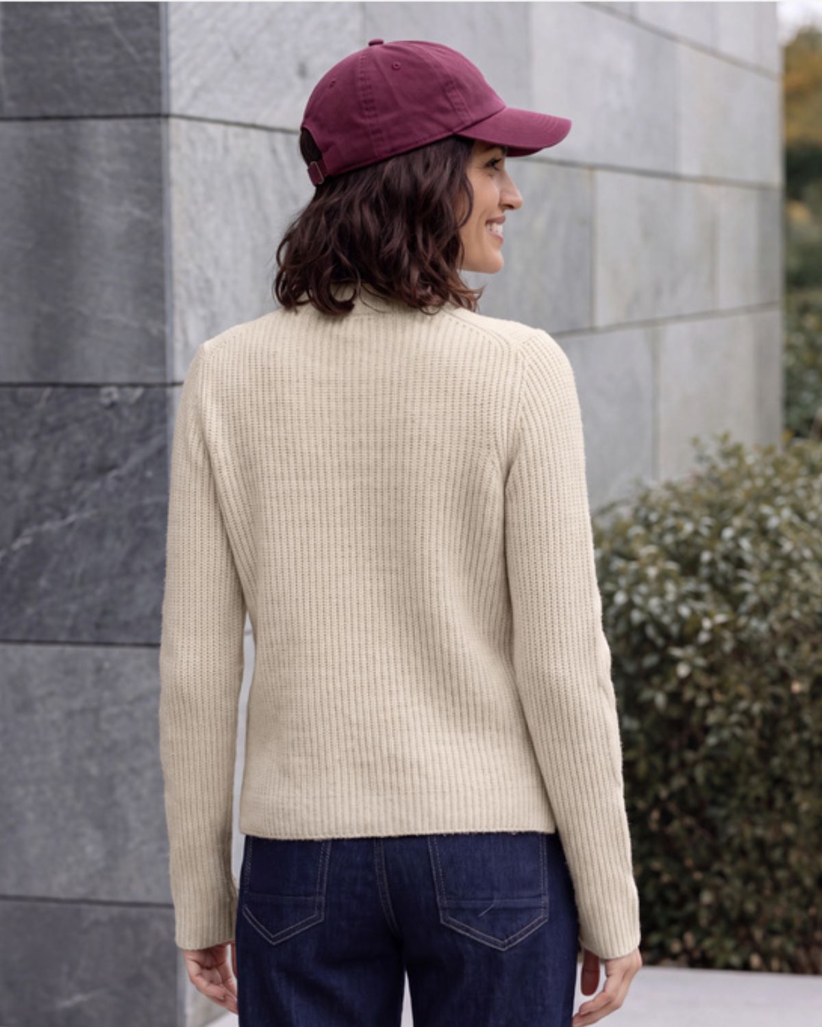 Lucille Stickad Tröja med Låg Polo Dam Beige Oat Milk Beige Mel | Smilebutiken - Cecil