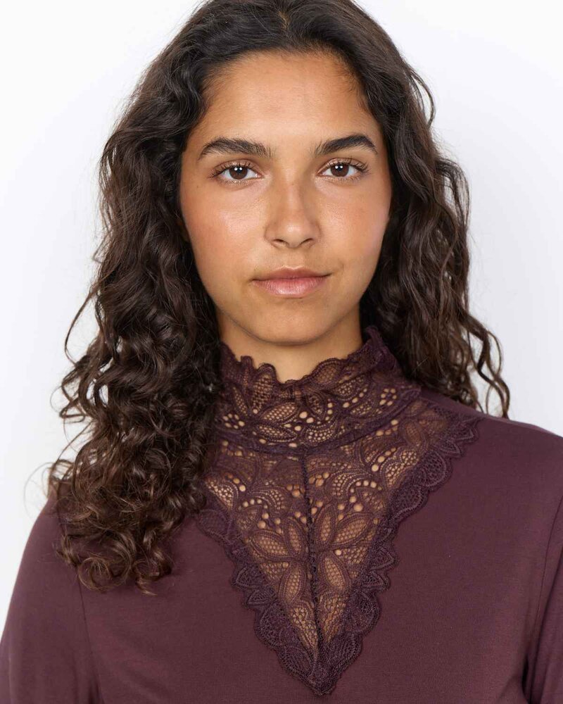 Marica 20 Long-sleeved Lace Polo Women Chocolate Plum | Smilebutiken - Soyaconcept