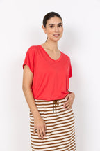 Marica V-neck T-shirt Women Bittersweet | Smilebutiken - Soyaconcept