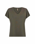 Marica V-ringad T-shirt Dam Grape Leaf | Smilebutiken - Soyaconcept