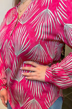 Astrid V-ringad Blus Dam Fuxia Marta du Chateau