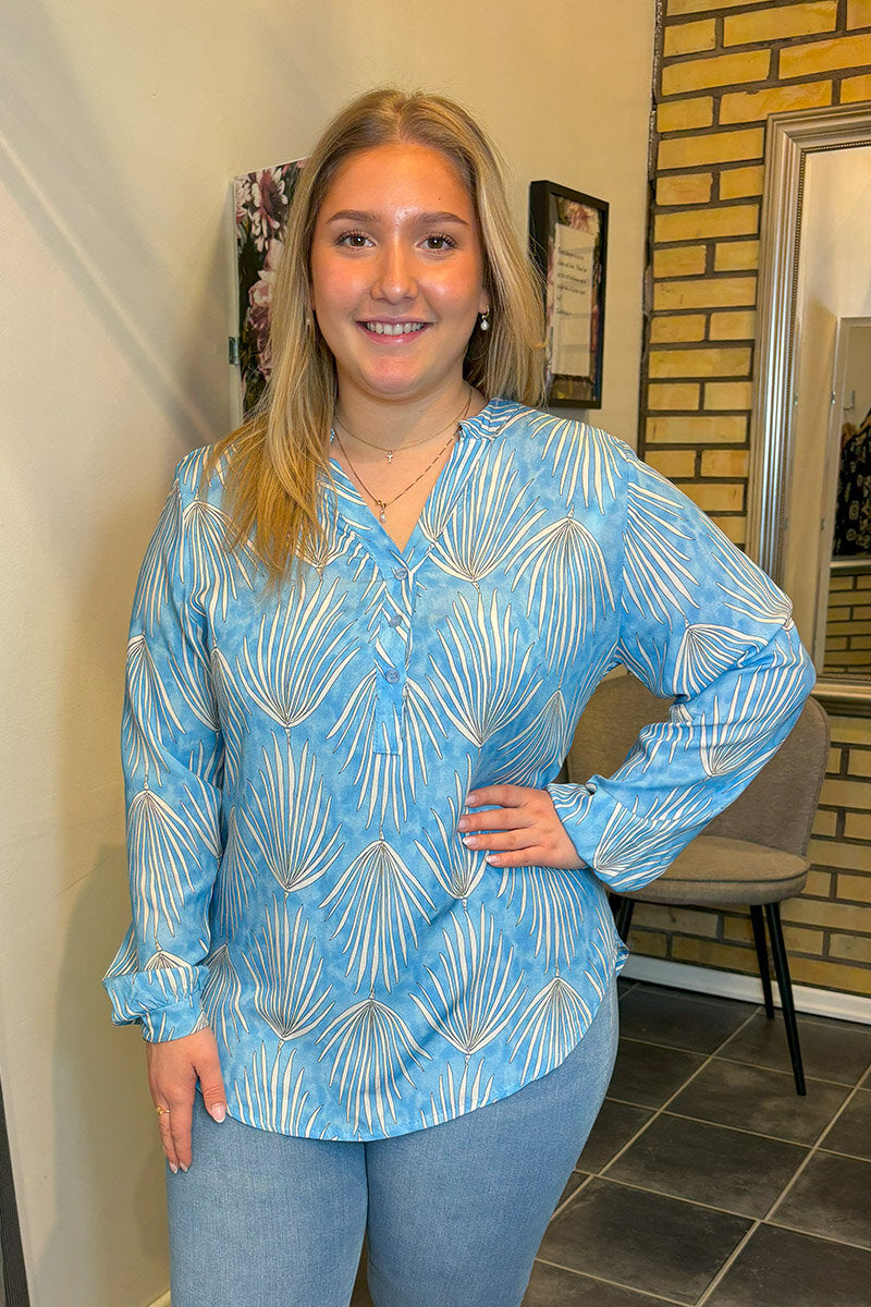 Astrid V-neck Blouse Women Sky Marta du Chateau