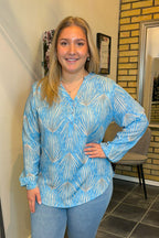 Astrid V-neck Blouse Women Sky Marta du Chateau