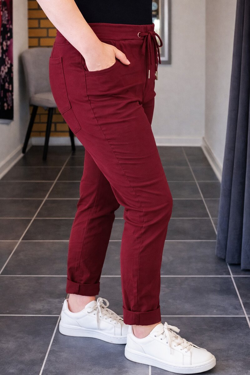 Kalie Ankle Trousers Women Amaranto Marta du Chateau