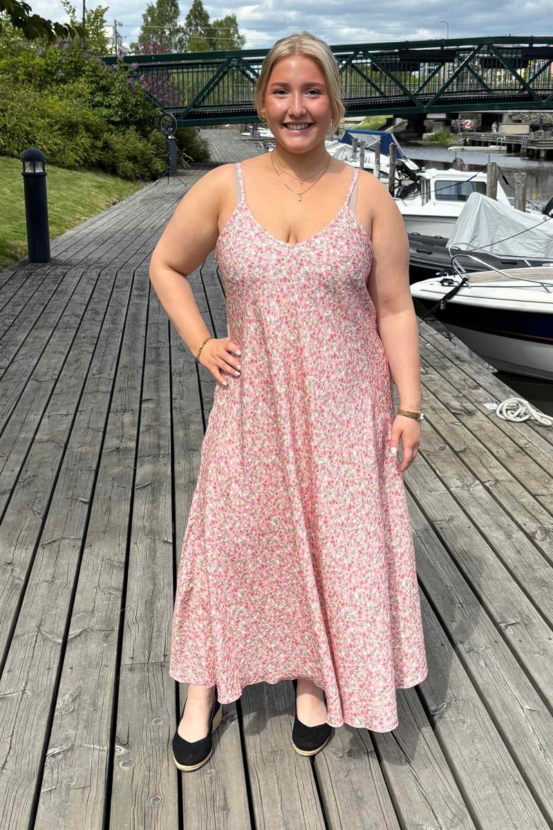 Melina Klänning Dam Rosa Marta du Chateau